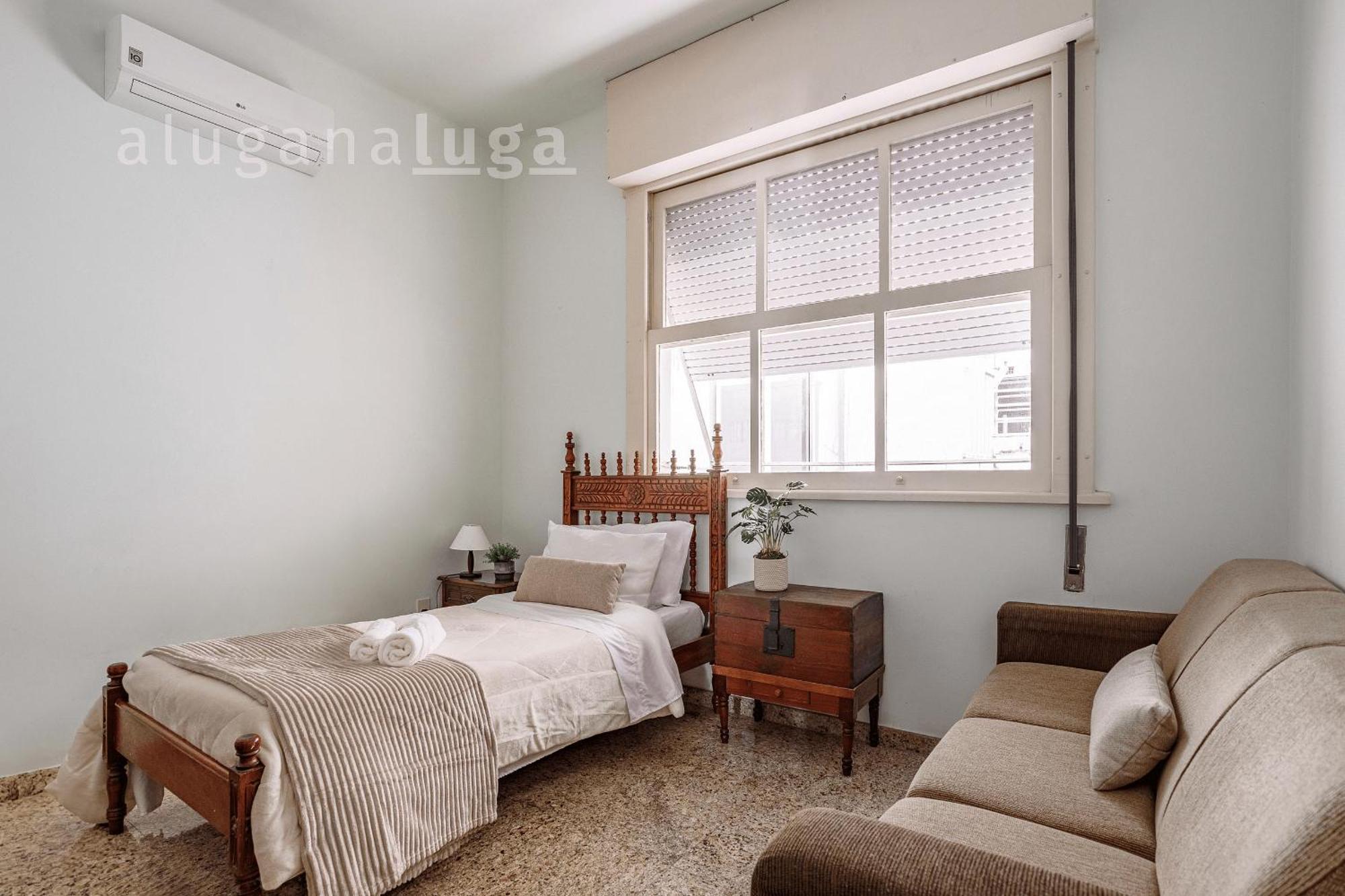 Vintage Charm: 3 Dorm. Flamengo Rj 3 Min Metro