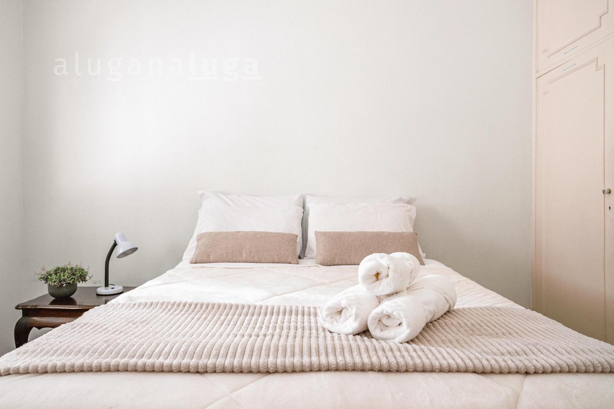 Apartamento Vintage Charm: 3 Dorm. Flamengo Rj 3 Min Metro
