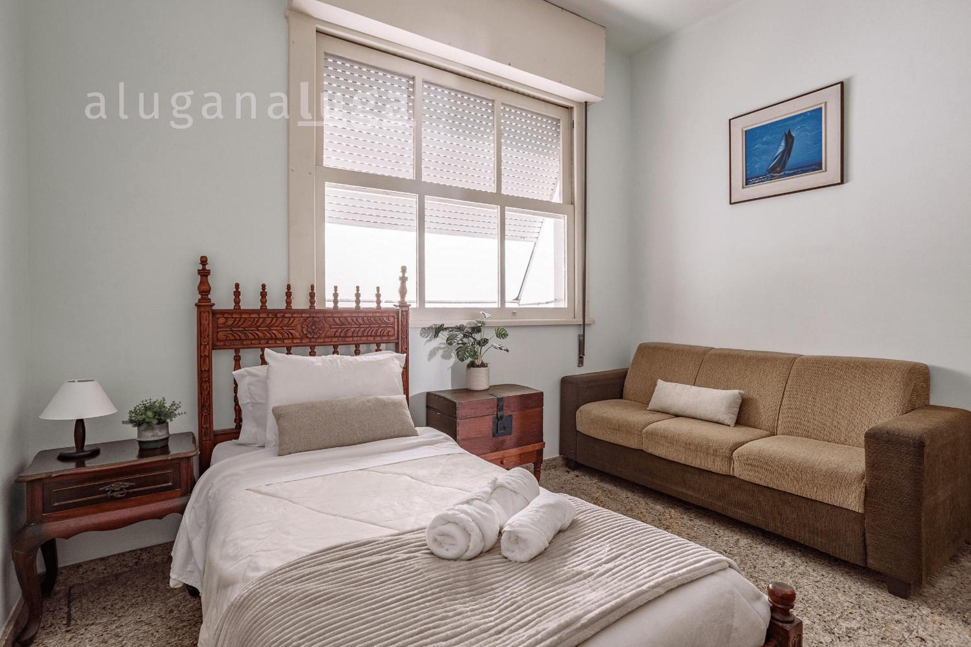 Vintage Charm: 3 Dorm. Flamengo Rj 3 Min Metro